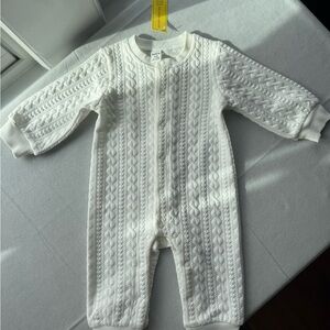 SHEIN White Cable Knit Footie